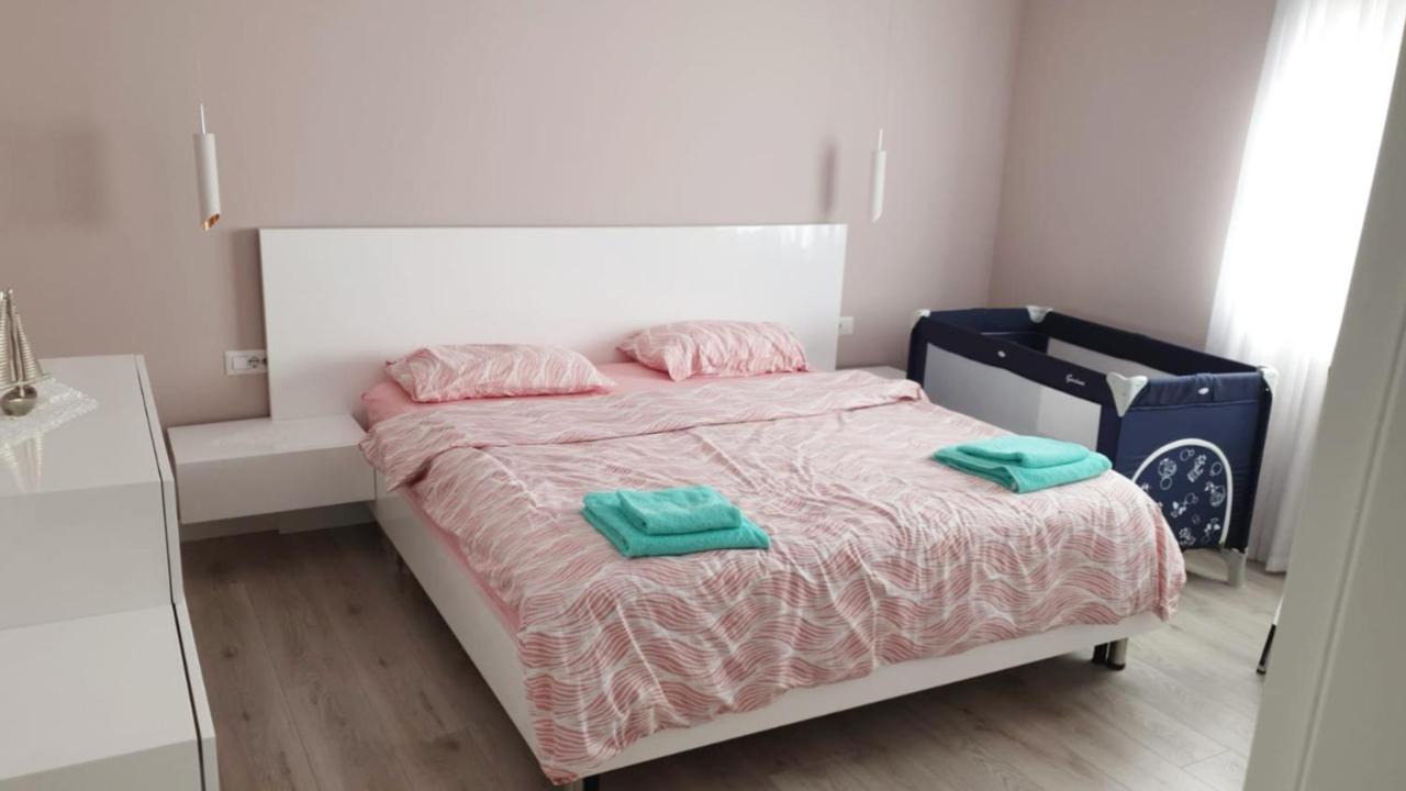 Luxurious Double Bedroom Suite Tirana Kültér fotó